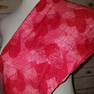 LulaRoe Valentine Tall and Curvy Leggings